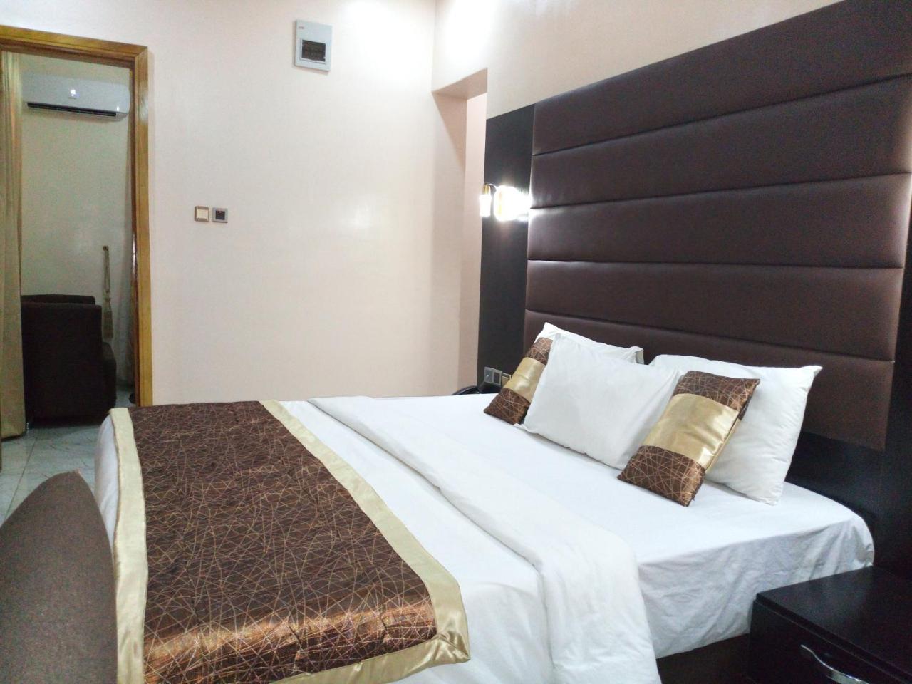 Bana Hotel & Suites Λάγος Εξωτερικό φωτογραφία